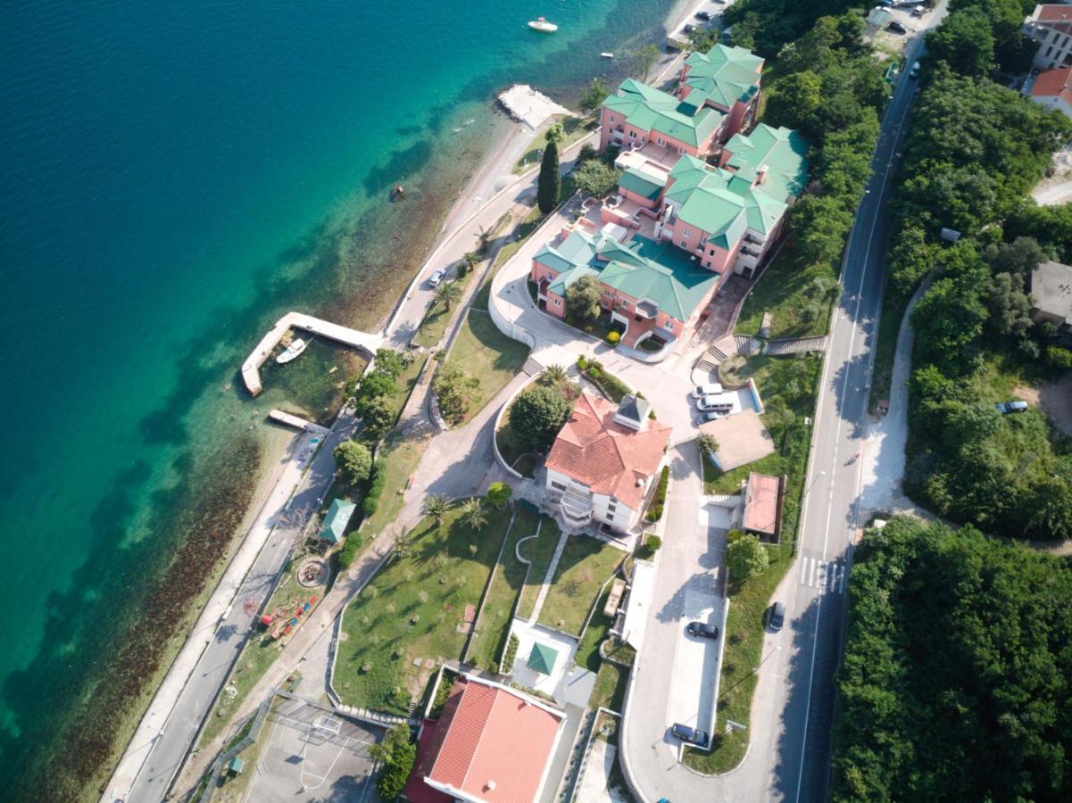Appartamento Odessa Mama Bijela Esterno foto
